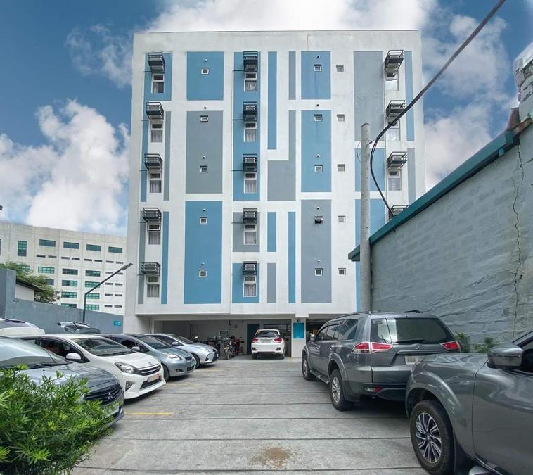 Business Hotel near BGC and Makati